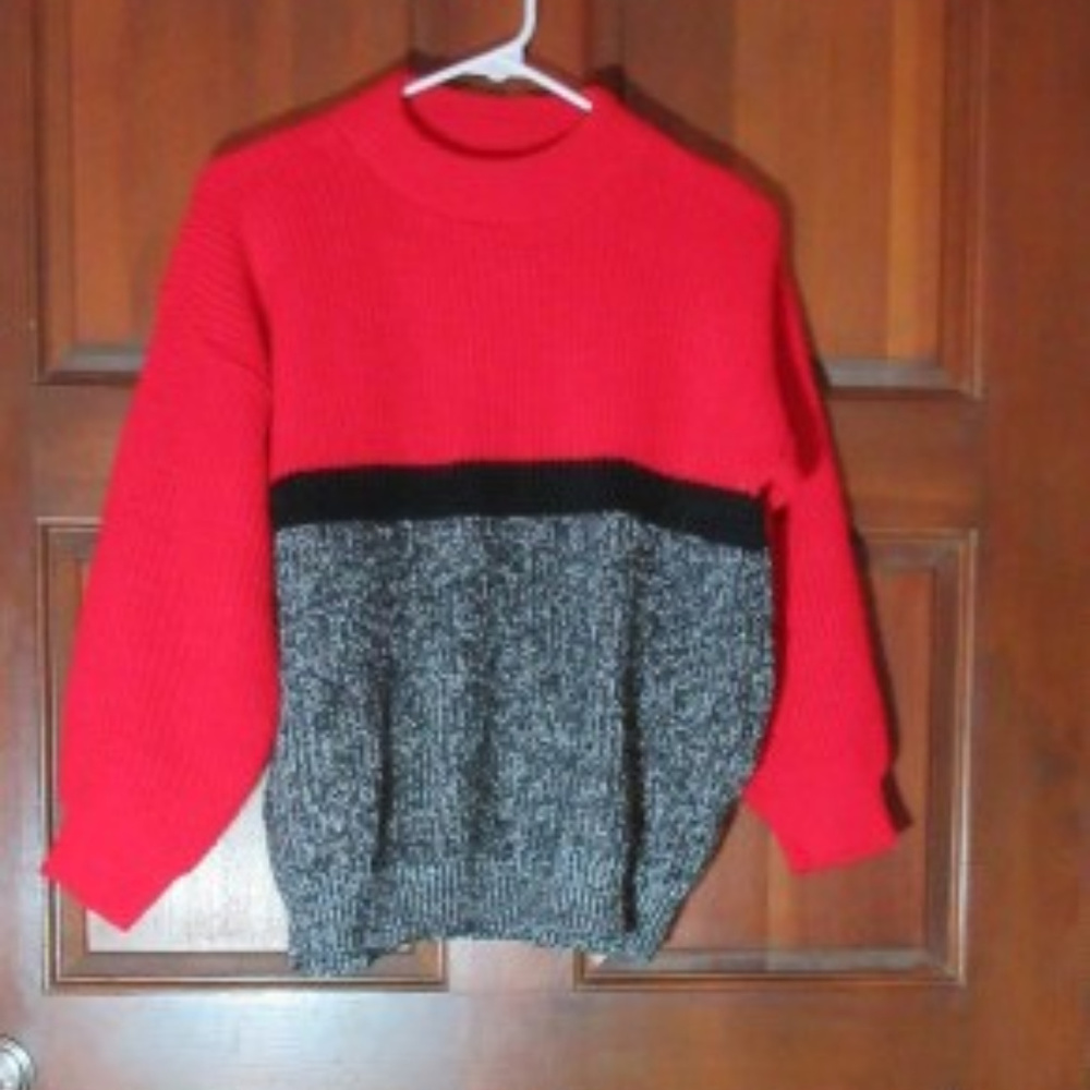 Red Gray Knit Sweater by ADELE Medium